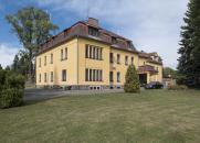 Zámek Olešovice v r. 2018